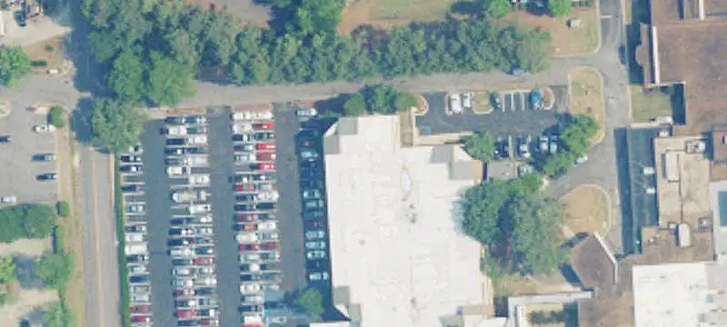 Hospital-Connected Medical Office Center