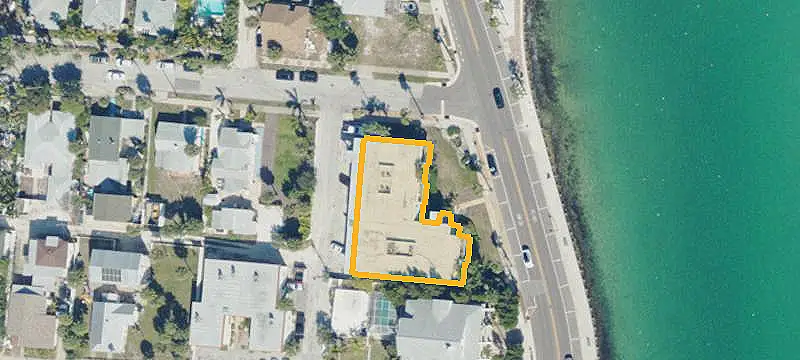 Multifamily Waterfront Townhomes
