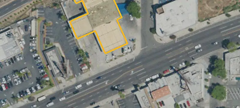 Single-Tenant Gas Station Property