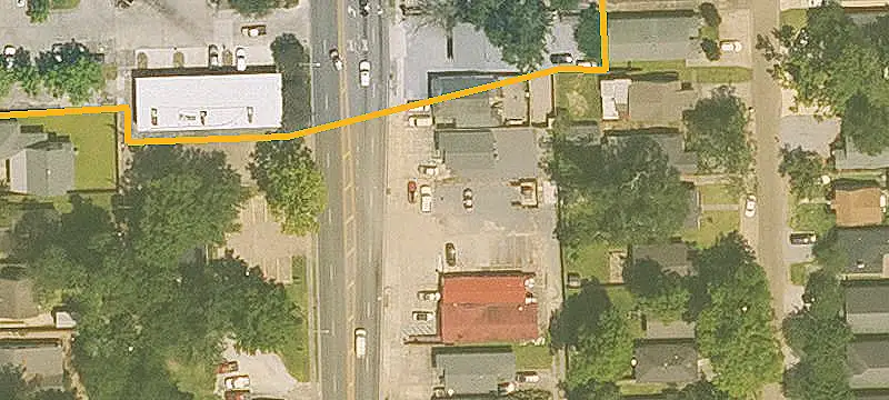Corner Car Wash with High Clearance