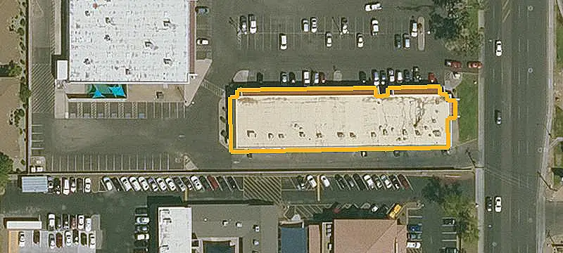 Retail Shopping Center with Regional Tenants