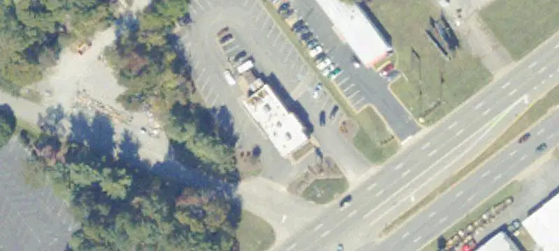 Freestanding Drive-Through Restaurant