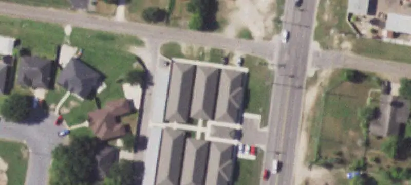 20-Unit Apartment Building