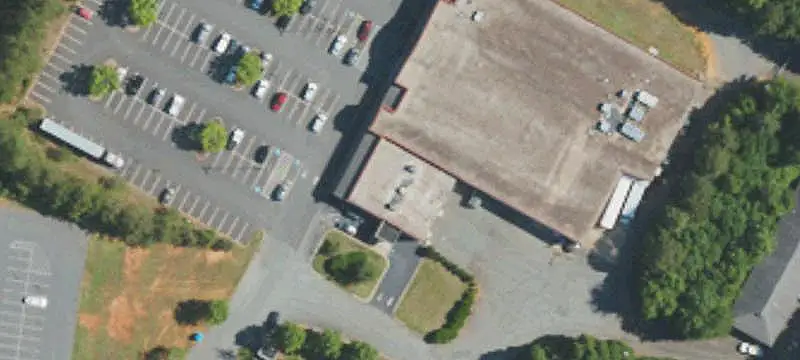 Two-Space Retail Property