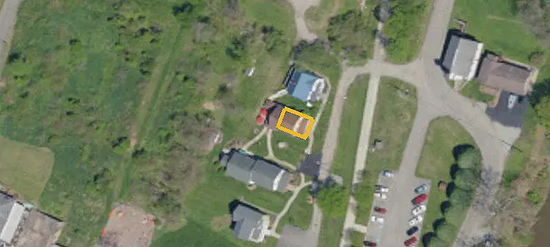 Bed & Breakfast with 11 Guest Suites