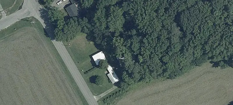 Land / Fee Simple