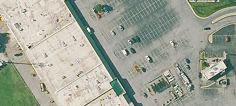 Shopping Center With Multiple Suites