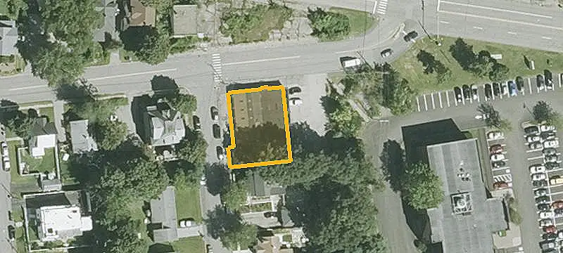 Retail Space with Parking