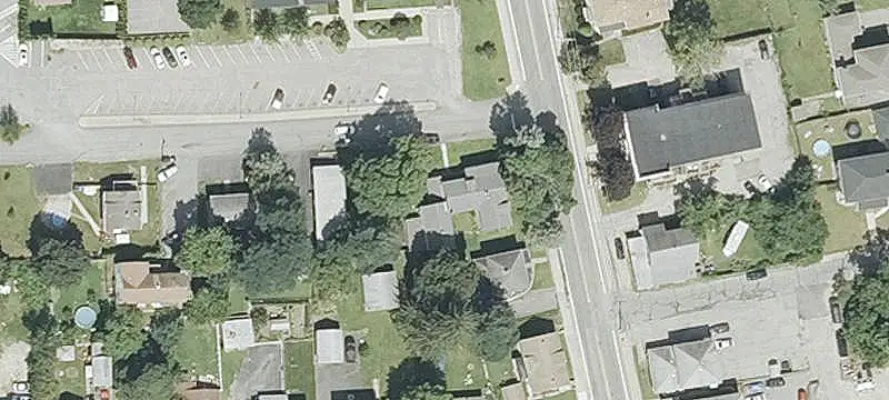 Six-Unit Apartment Building