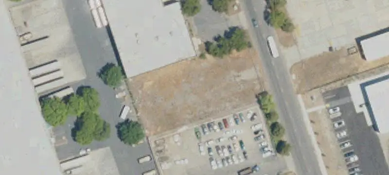 Sprinklered Flex Space with Fenced Yard