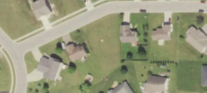 Lots & Acreage / City