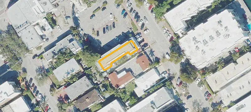 8-Unit Apartment Building