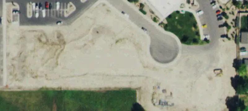 Commercial Land