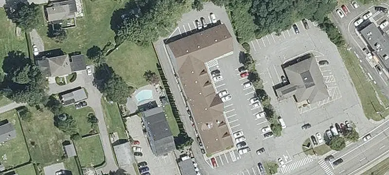 Ground-Level Retail Condominium