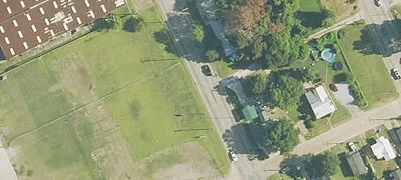 Vacant Commercial Land
