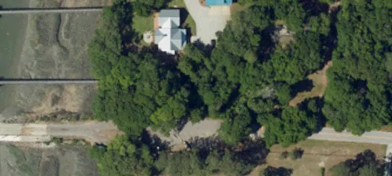 Waterfront Island Land