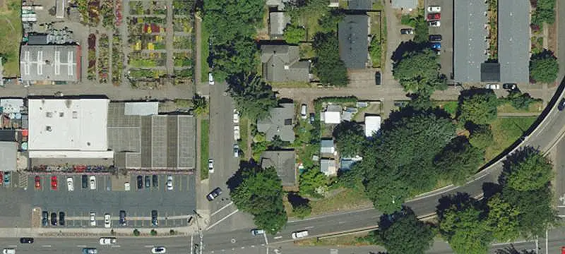 Two-Unit Duplex with Driveway Parking