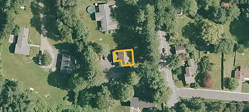 Remodeled Quadplex with Waterfront
