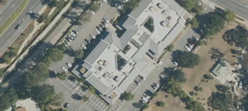 Multi-Tenant Creative Office