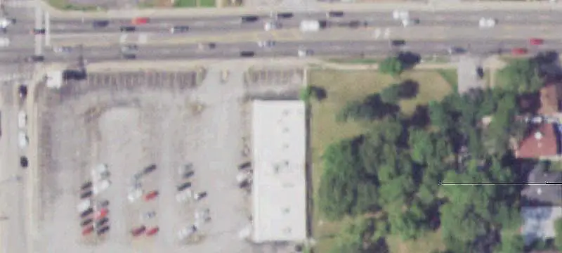 Multi-Tenant Retail Center