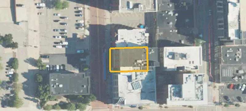 Mixed-Use Building with Connecting Staircase