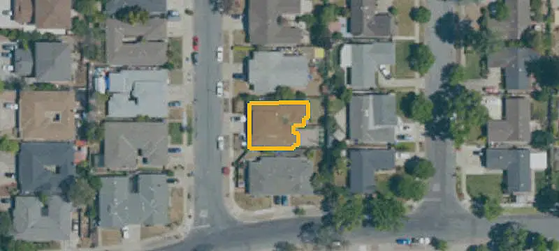 Duplex with Two Garages