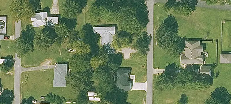 8-Unit Apartment Buildings