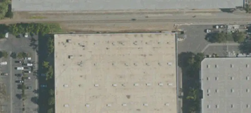 Distribution Center with Dock Access