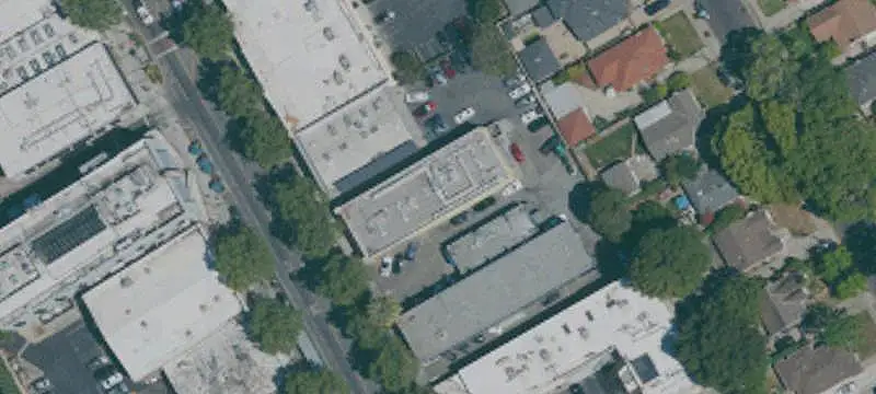 Mixed-Use Office and Retail Building
