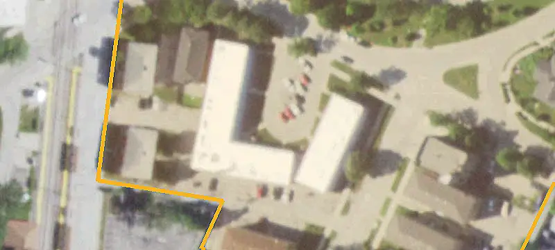 34-Unit Apartment Building