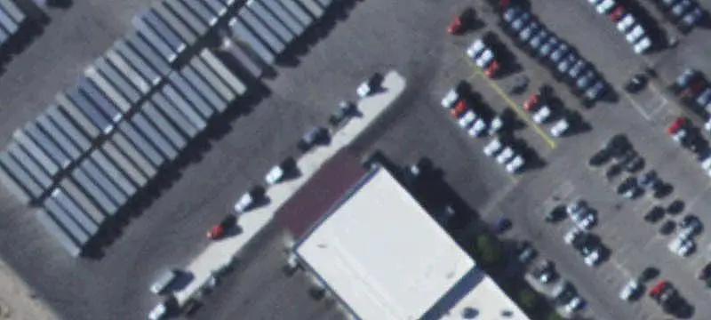 Commercial Land Near College Entrance
