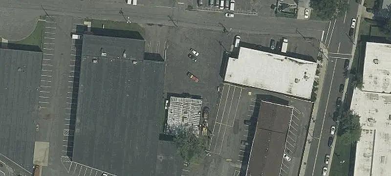 Freestanding Storefront Property