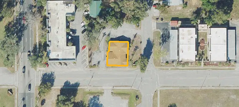 Office Building with Private Parking
