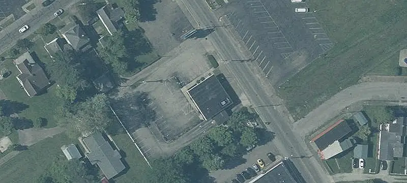 Bank Building with Full Basement