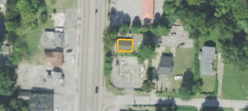 Updated Storefront Property