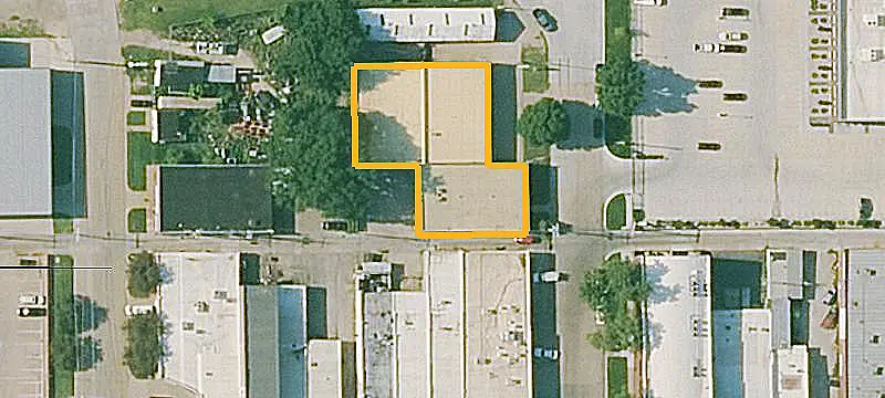 Commercial Land Along MacArthur Road