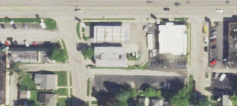 MOBIL Gas Station with Car Wash