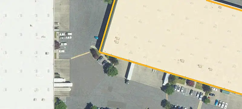 Industrial Space with Insulated Roof