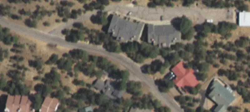 12-Unit Two-Level Apartment Building