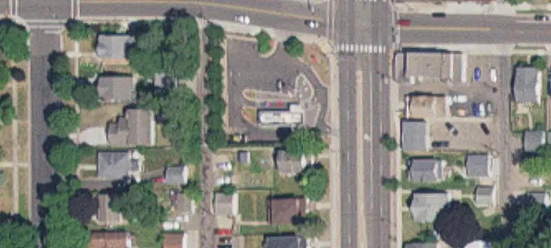 Drive-Through Restaurant Building