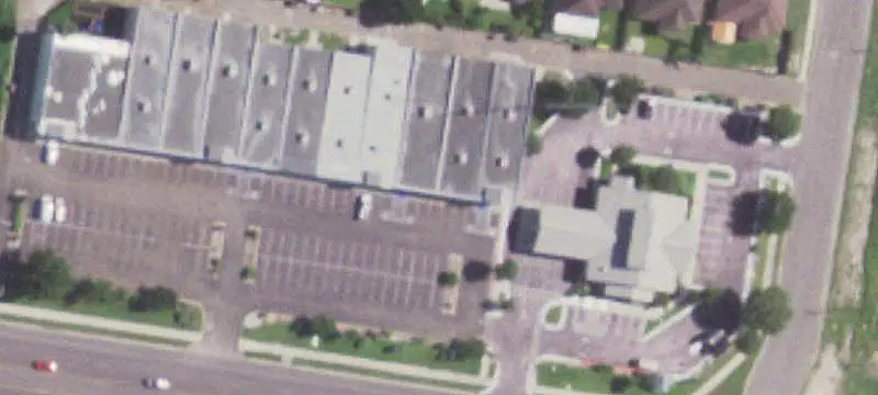 Commercial Land Near Retail Services