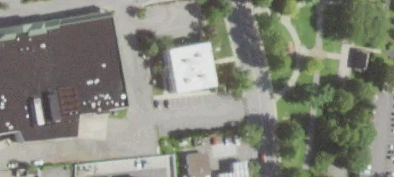 Three-Unit Retail Condominium Plaza