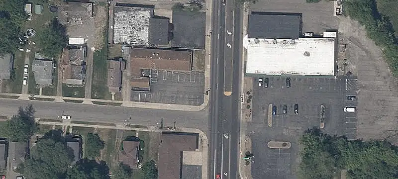 Corner Bar & Pub Building