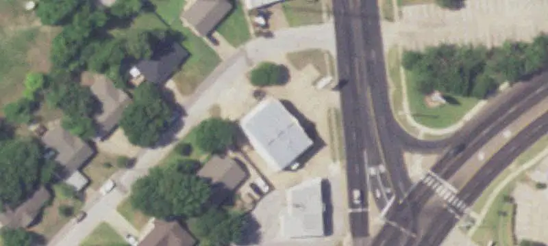 Drive-Through Restaurant Building