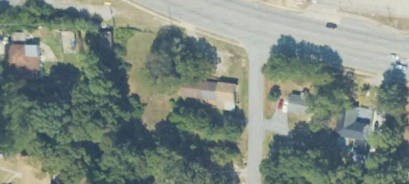 Triplex with Corner-Lot Position