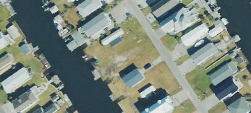 Land