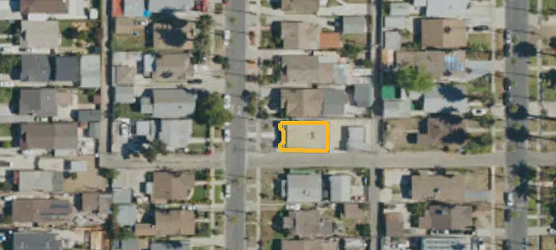 Tenant-Occupied Duplex with Detached Garage