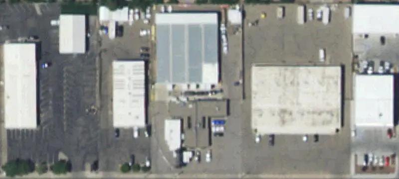 Office-Warehouse Building with Covered Storage