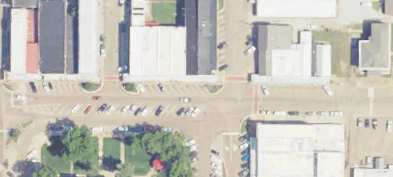 Office Building with Private Parking