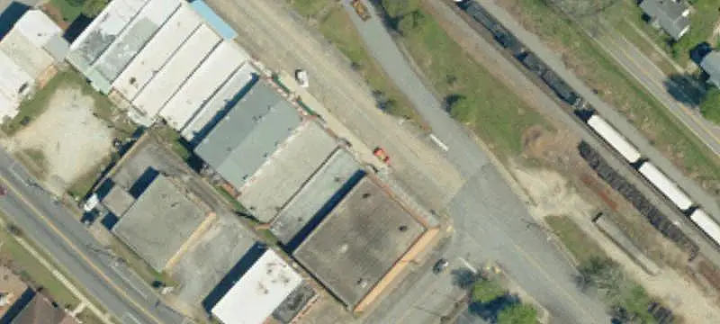 Two-Space Retail Property